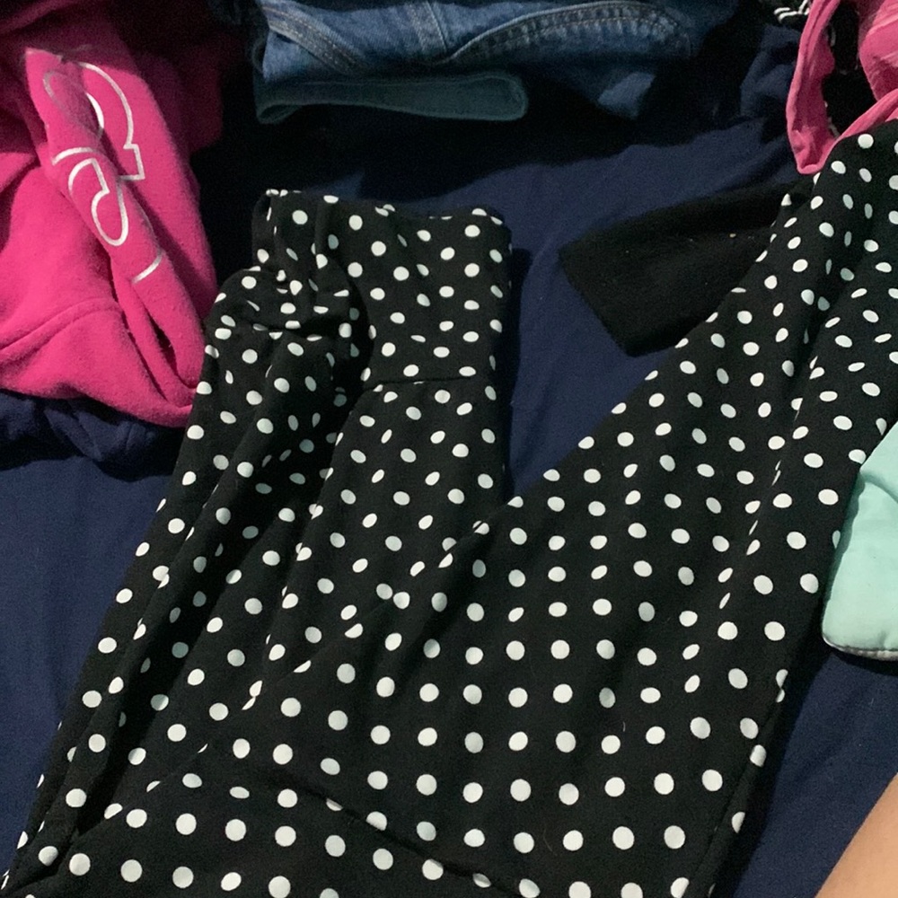 Soft black and white dotted leggings womens size small